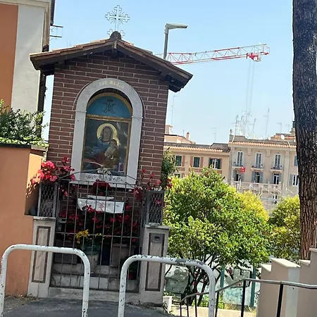 Cupola Vicino Al Vaticano * روما